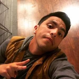 Meet your Posher, Andres